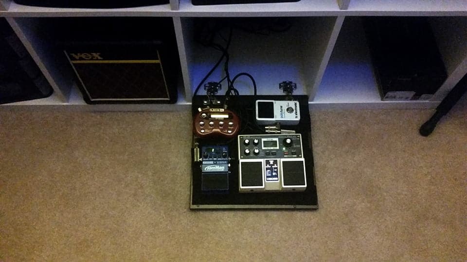 hideaway pedal board