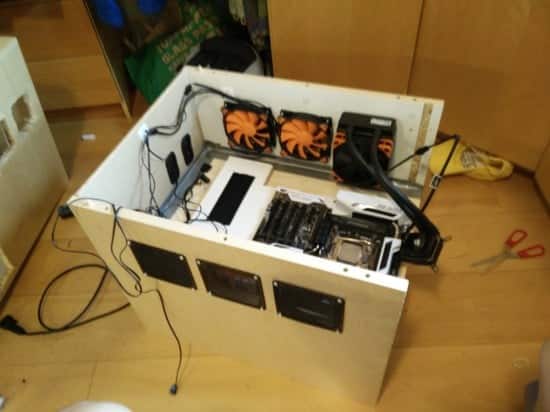 gaming pc in drawer -4