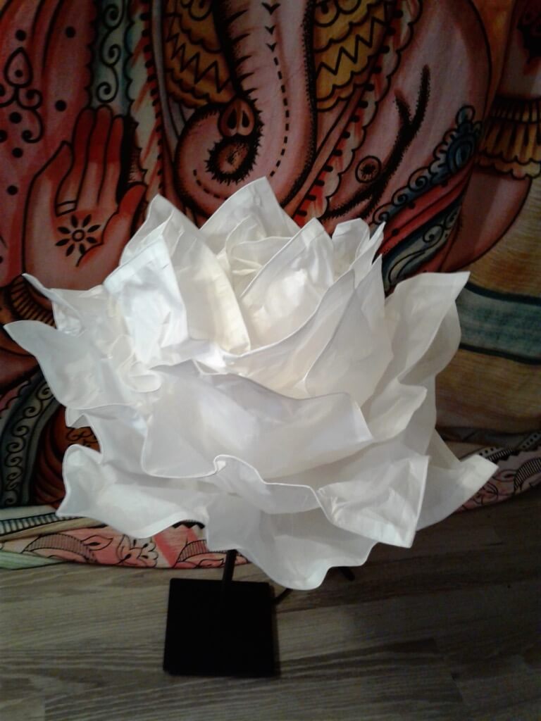 KRUSNING cloud to a whimsy large paper flower decoration