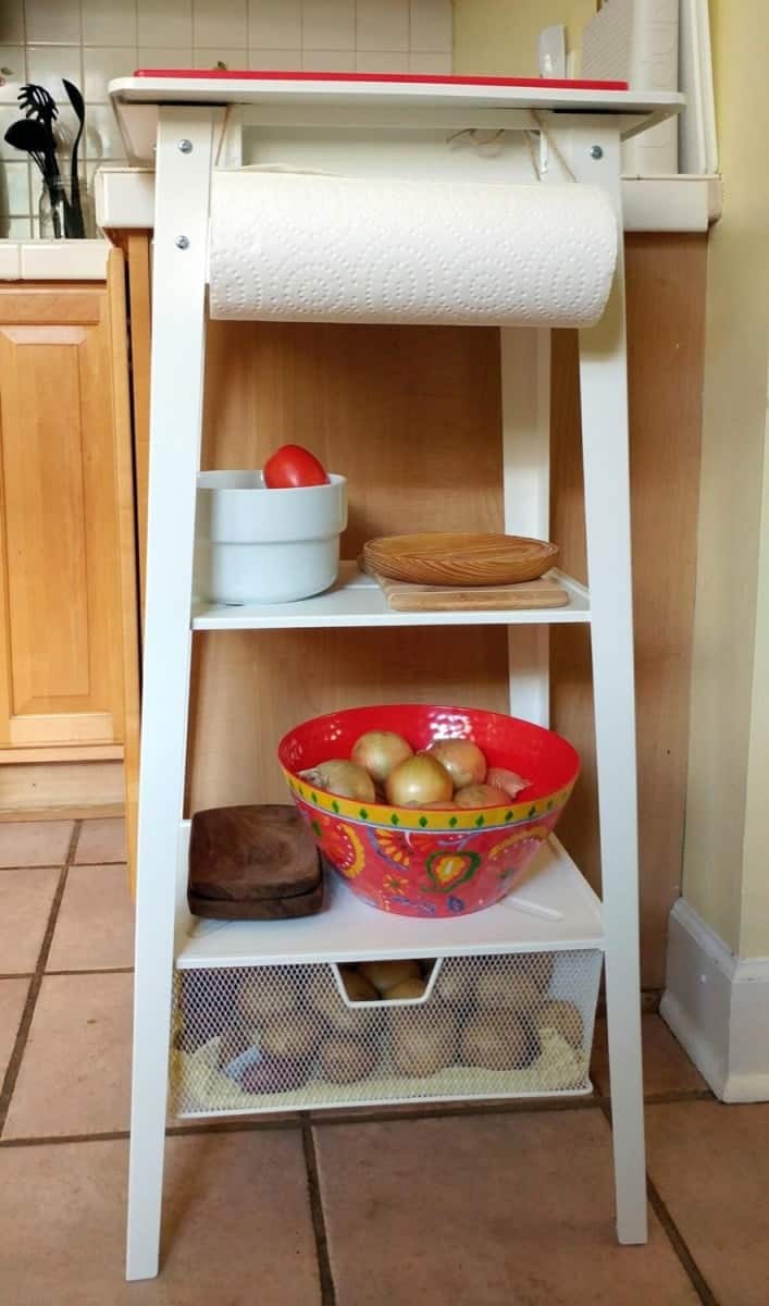 Quick, easy chopping station + kitchen island ideas