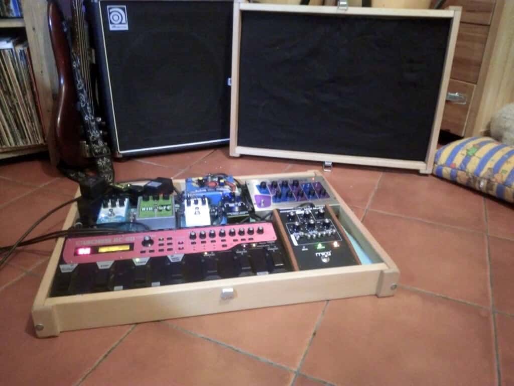 DIY custom pedal board case