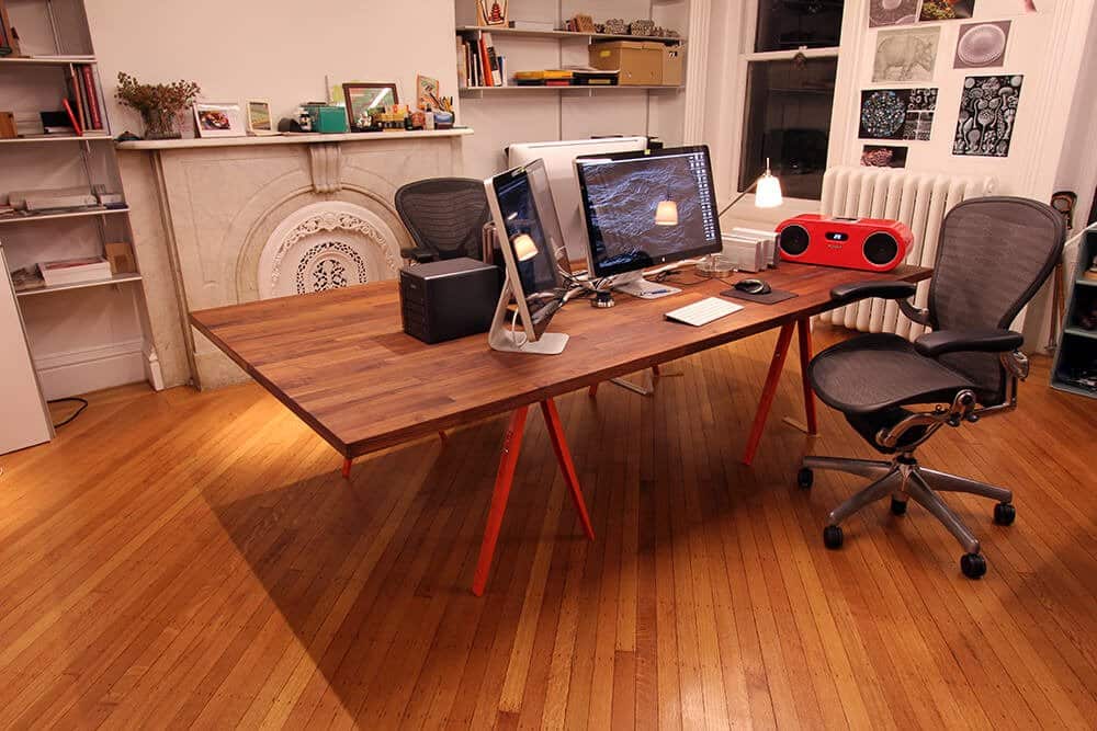 The Beautiful Big Table: A perfect dual workstation
