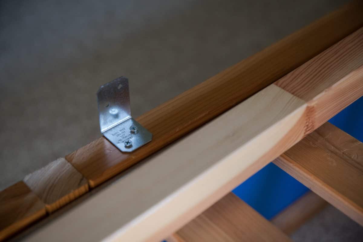 Hacking the KURA into a bunk bed with storage - IKEA Hackers