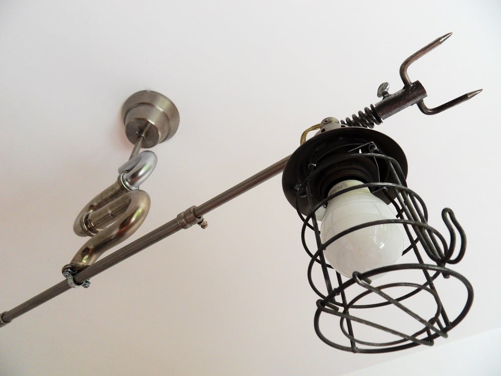 Kroby, the snake lamp - IKEA Hackers